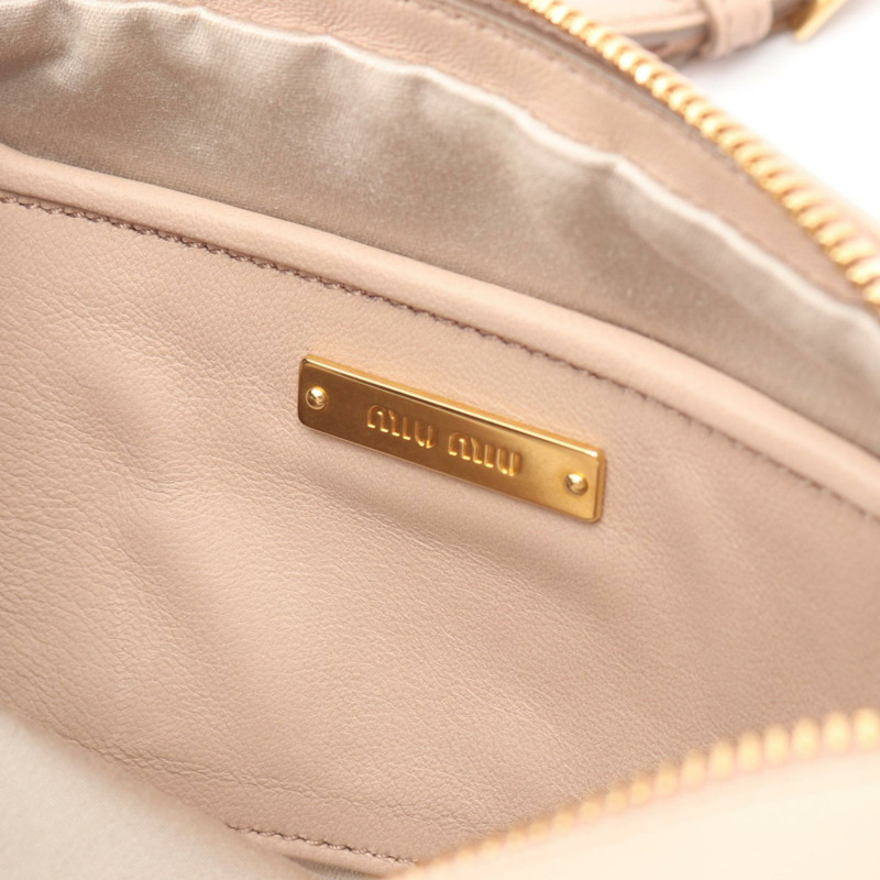 Miu Miu MATELASSE 粉紅皮革單肩包（二手女款）-3