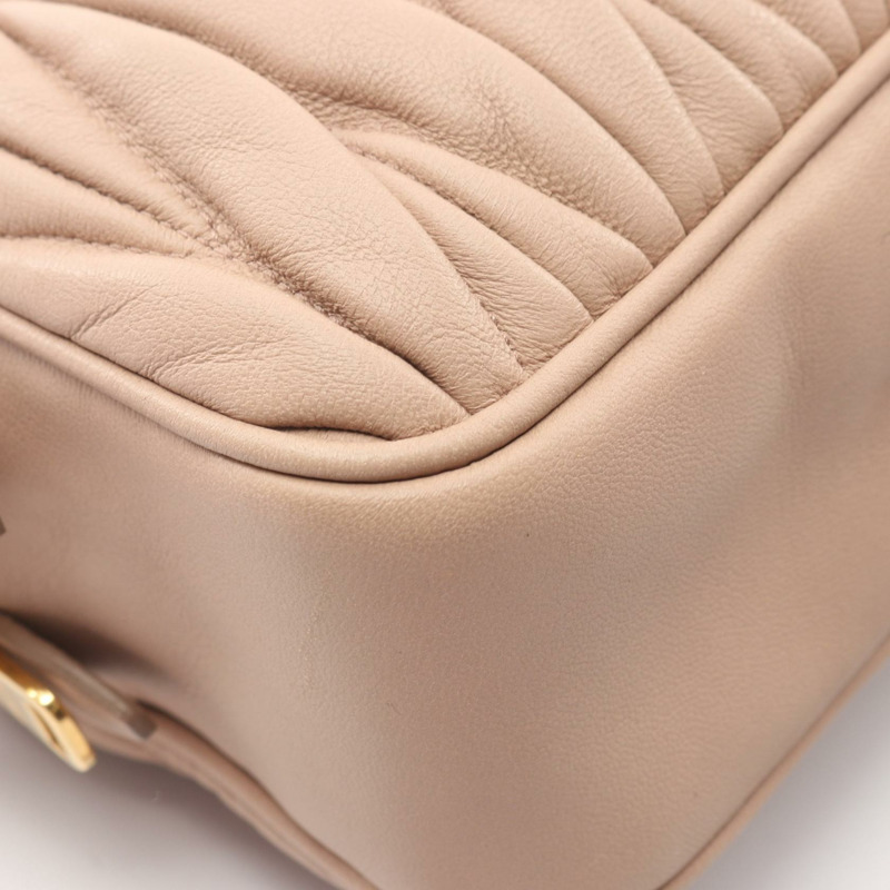 Miu Miu MATELASSE 粉紅皮革單肩包（二手女款）-4