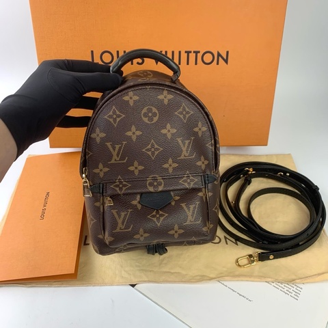 Lv小書包 包況新 色澤保存很優✅專櫃購證👍