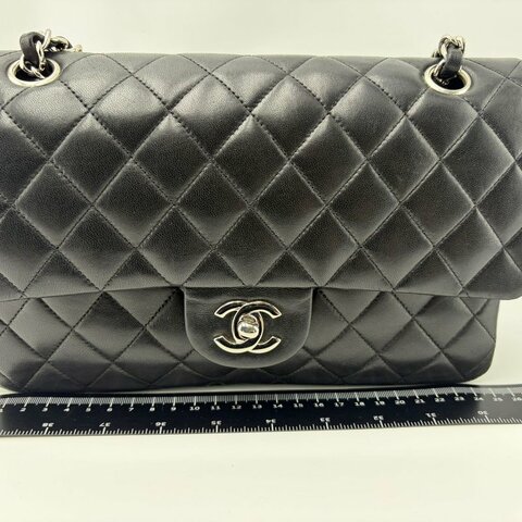 香奈兒 Classic Flap 口蓋包