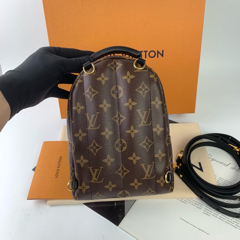 Lv新款小書包 晶片款 可遇不可求🔥 有專櫃購證✅-1