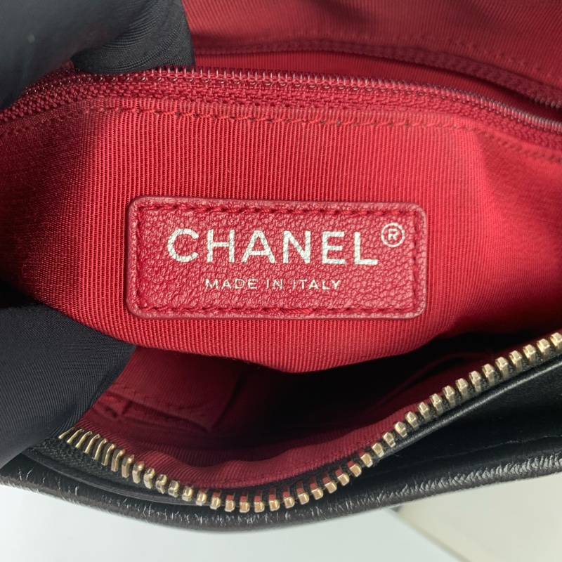 Chanel流浪包小號黑金-10