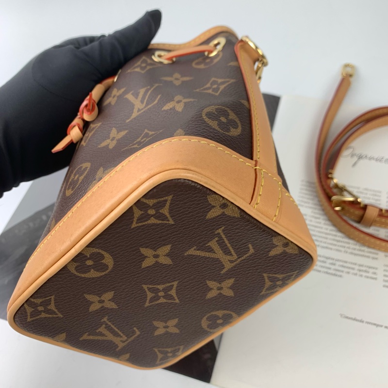 LV新款水桶包 色澤很美❤️-9