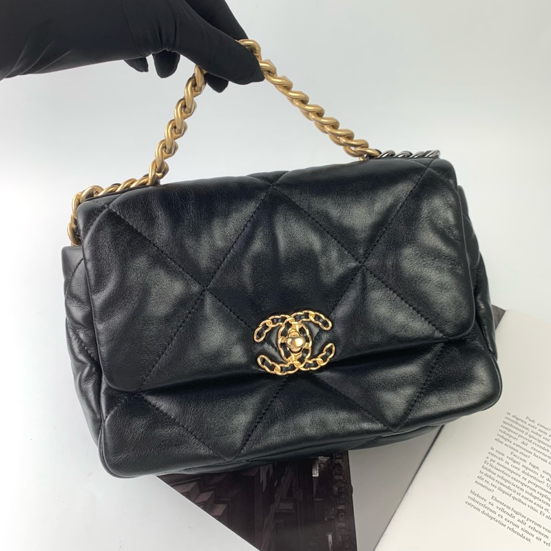 Chanel 19bag黑金小號 有專櫃購證✅-1