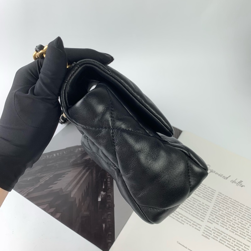 Chanel 19bag黑金小號 有專櫃購證✅-3
