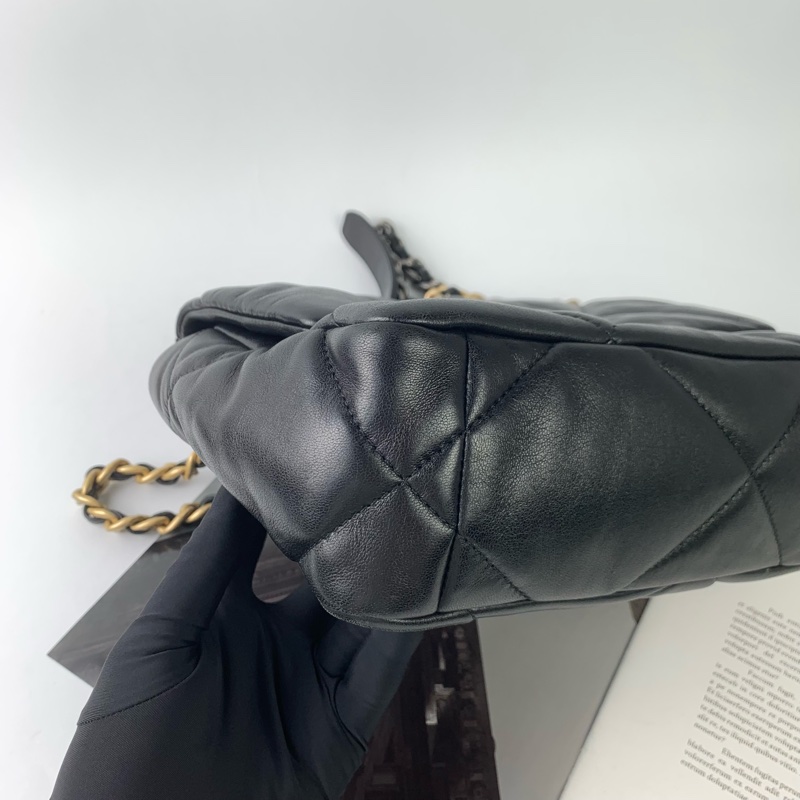 Chanel 19bag黑金小號 有專櫃購證✅-4
