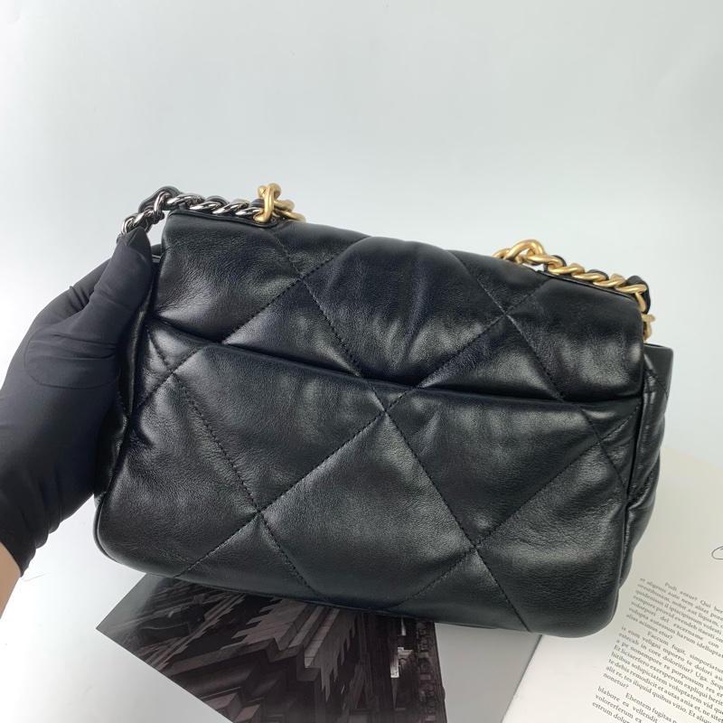 Chanel 19bag黑金小號 有專櫃購證✅-5