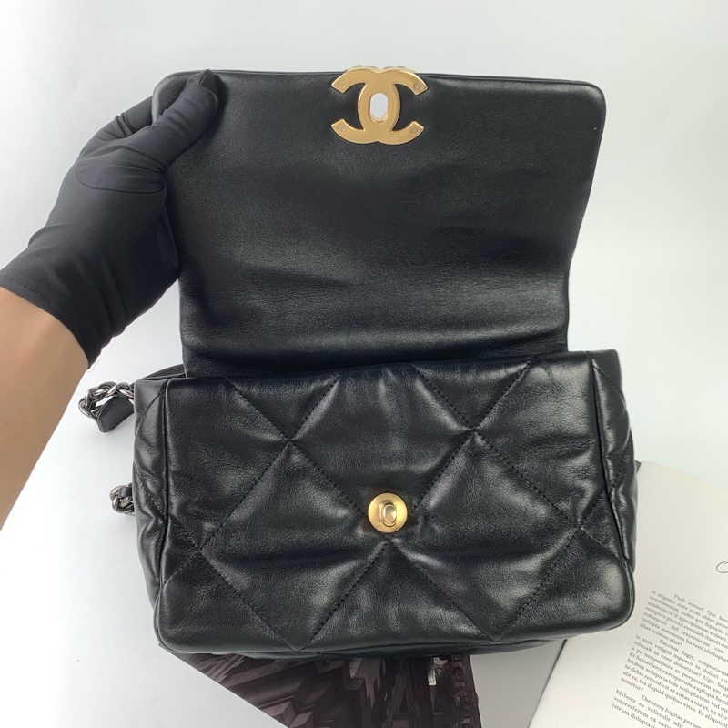 Chanel 19bag黑金小號 有專櫃購證✅-9