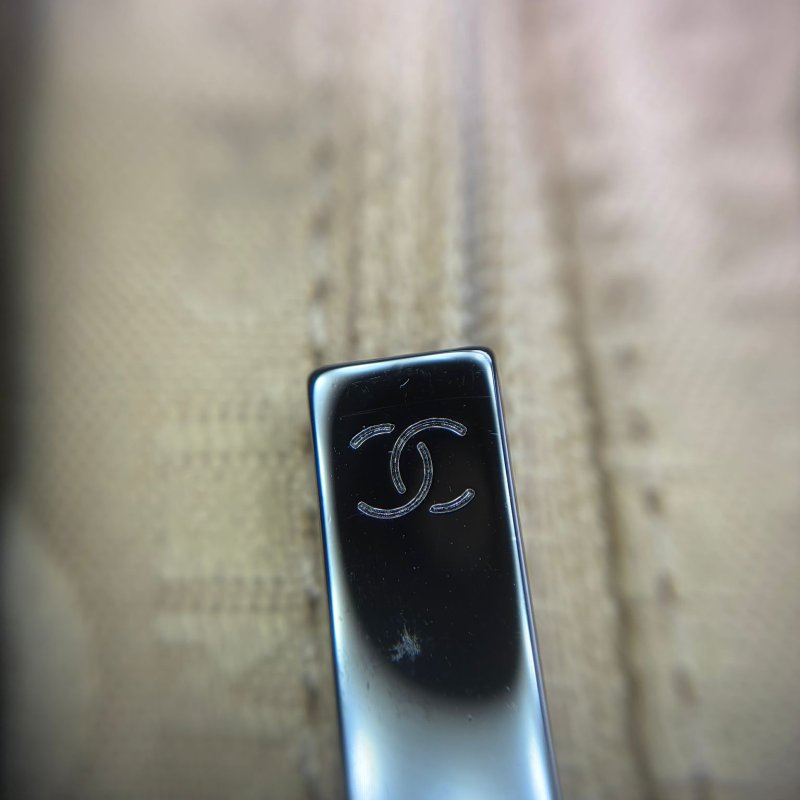 Chanel 單肩相機包-21