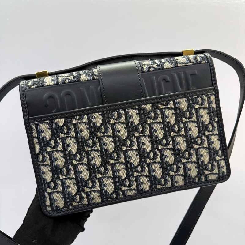 DIOR  藍色緹花蒙田包 MONTAIGNE 30 OBLIQUE SHOULDER CROSSBODY-1