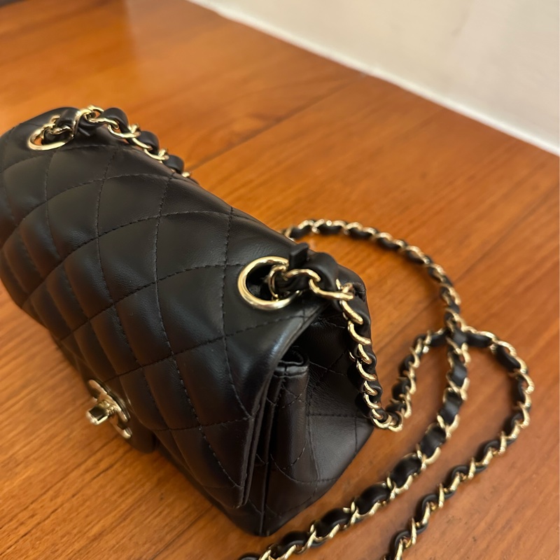 CHANEL 黑菱格淡金雙C超夯方胖鏈包 專櫃代購賣超貴…-4