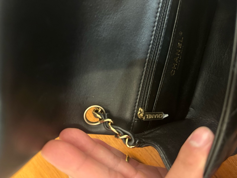 CHANEL 黑菱格淡金雙C超夯方胖鏈包 專櫃代購賣超貴…-15