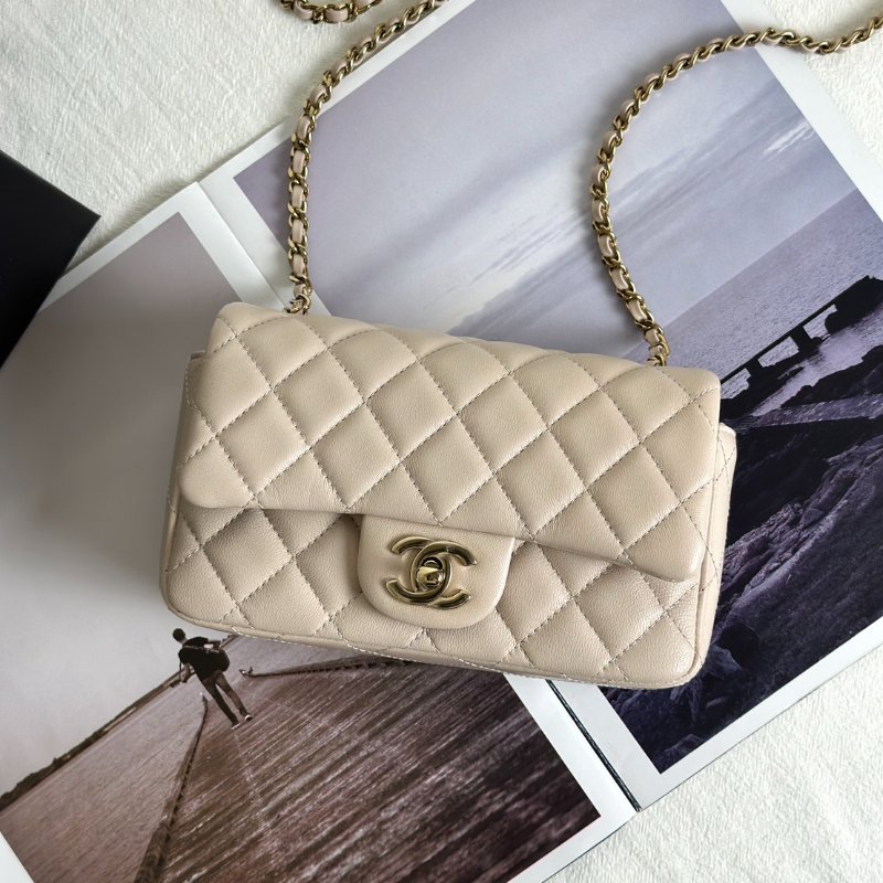 CHANEL 經典口蓋包Mini CF18 - 羊皮米金-0