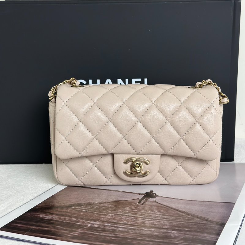 CHANEL 經典口蓋包Mini CF18 - 羊皮米金-2