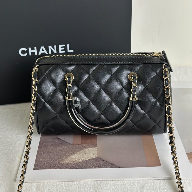 CHANEL 25C菱格紋小羊皮保齡球包 - 黑金-4