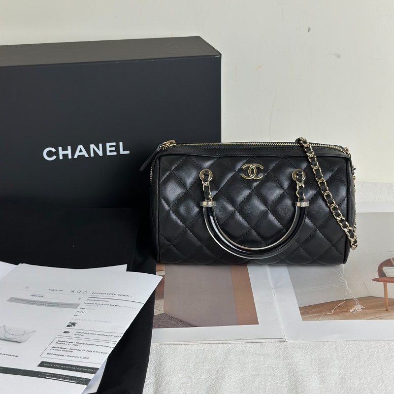 CHANEL 25C菱格紋小羊皮保齡球包 - 黑金-7