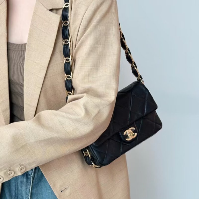 CHANEL 24K粗鍊羊皮單肩包 - 黑金-11
