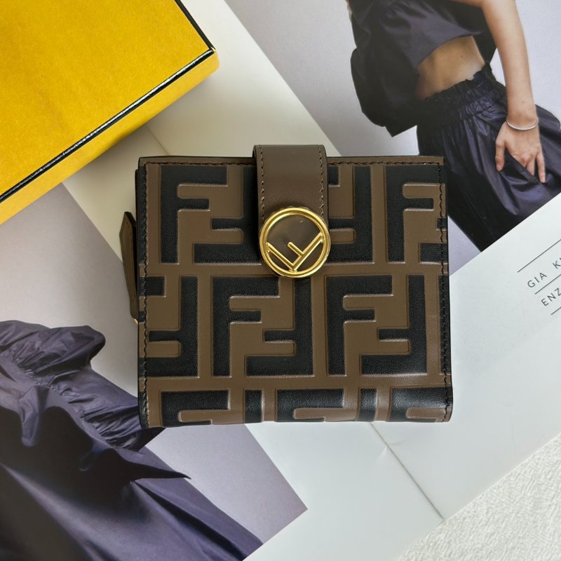 FENDI 經典FF雙折短夾-0