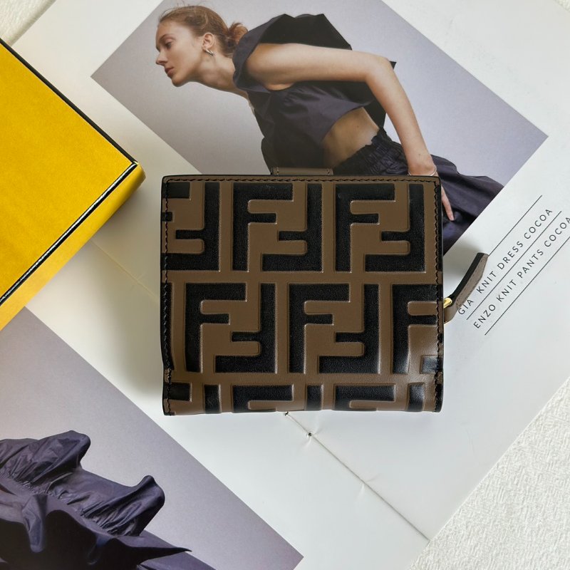 FENDI 經典FF雙折短夾-3