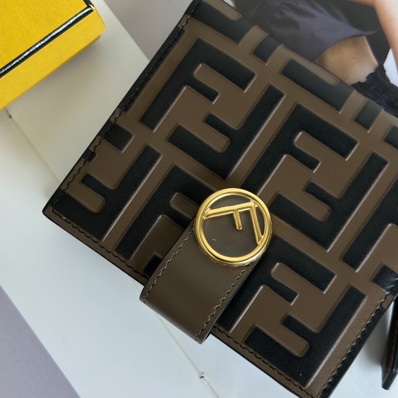 FENDI 經典FF雙折短夾-7
