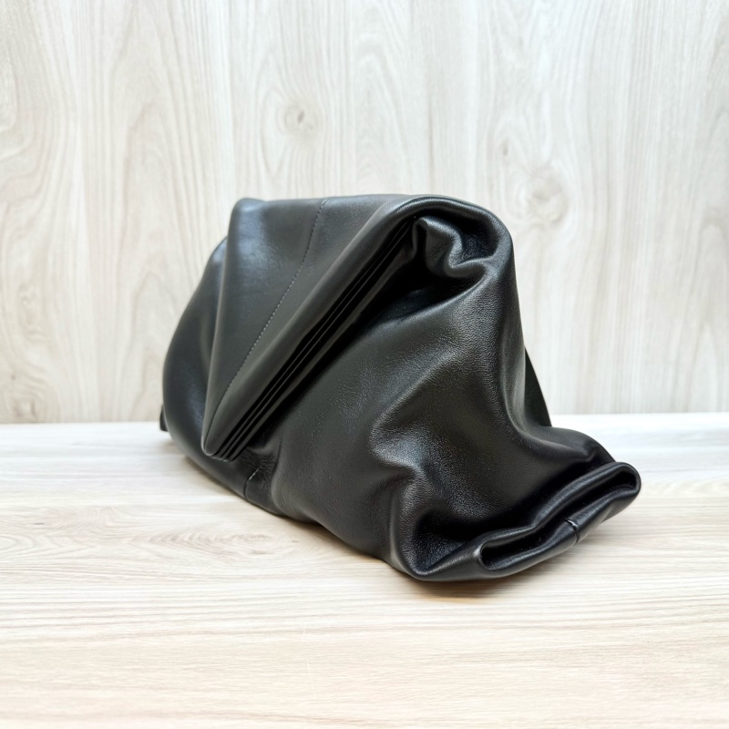 BV簡約獨特✨黑羊皮Trine系列手拿包622712-3