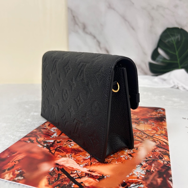 LV Vavin 牛皮壓紋鏈條包 晶片款式-7