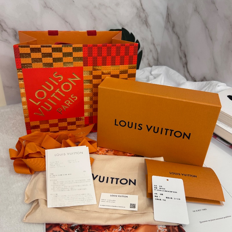 LV Vavin 牛皮壓紋鏈條包 晶片款式-25