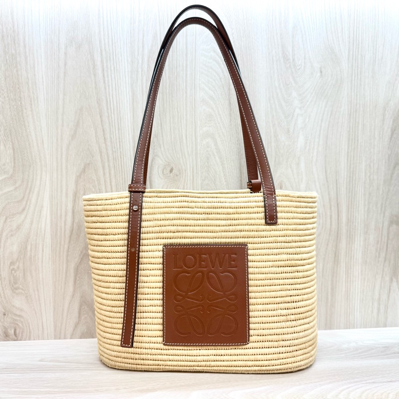 LOEWE夏日季節必備☀️拉菲草編織肩背包A223099-2