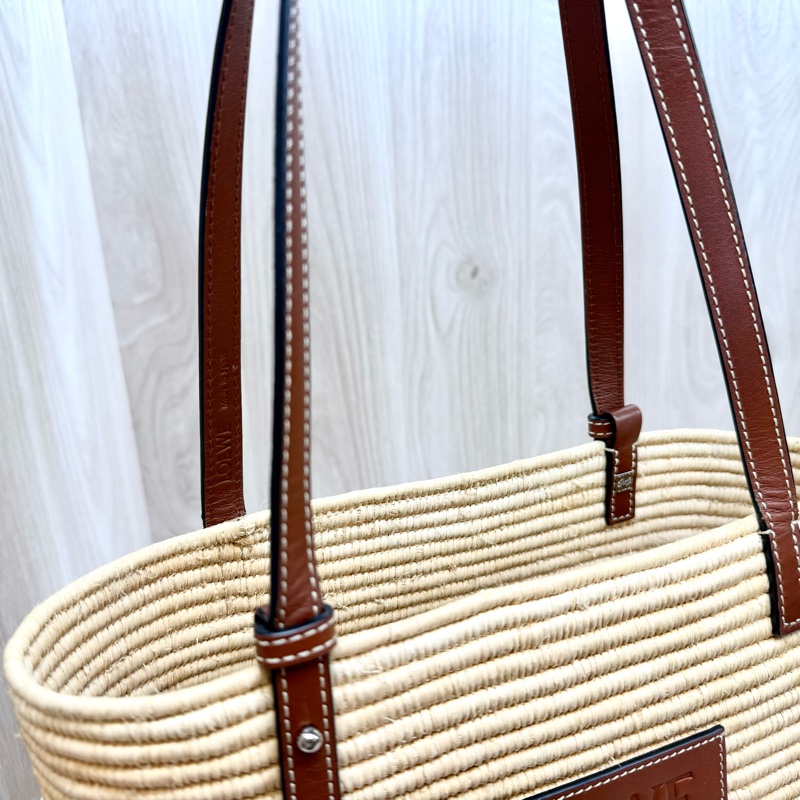 LOEWE夏日季節必備☀️拉菲草編織肩背包A223099-10