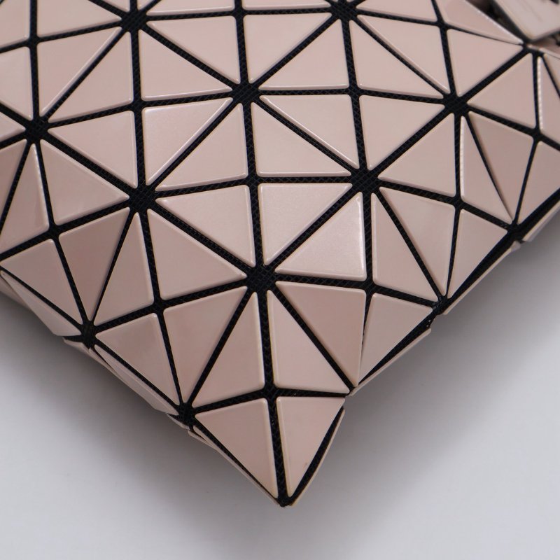 三宅一生 Lucent 7x7手提包 - 杏-15