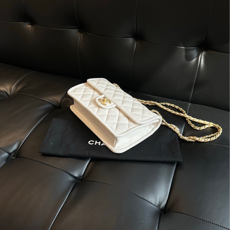 【閒置99新全膜🆕】Chanel  荔枝紋白金扣 豆腐包 單肩包-3
