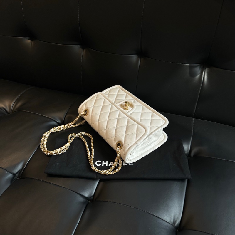 【閒置99新全膜🆕】Chanel  荔枝紋白金扣 豆腐包 單肩包-5