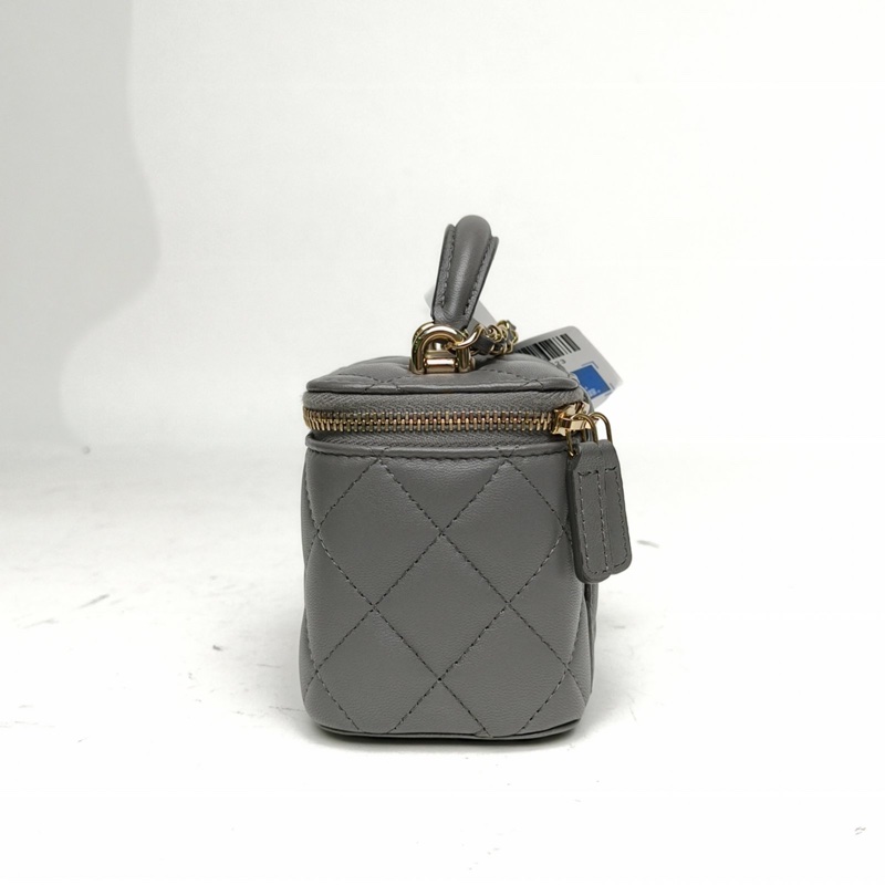 CHANEL 手提方盒子化妝包帶鏡子10灰色羊皮肩背包-1