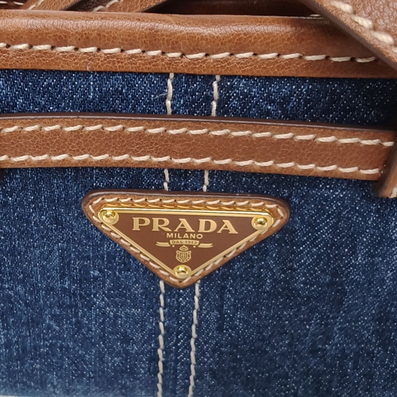 PRADA 拼色牛皮牛仔布金扣BonnieMini帶手柄肩背包-4