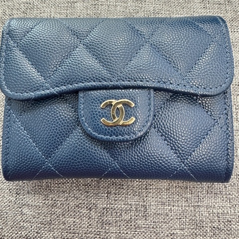 香奈兒 雙層藍色荔枝 金扣卡包 零錢包