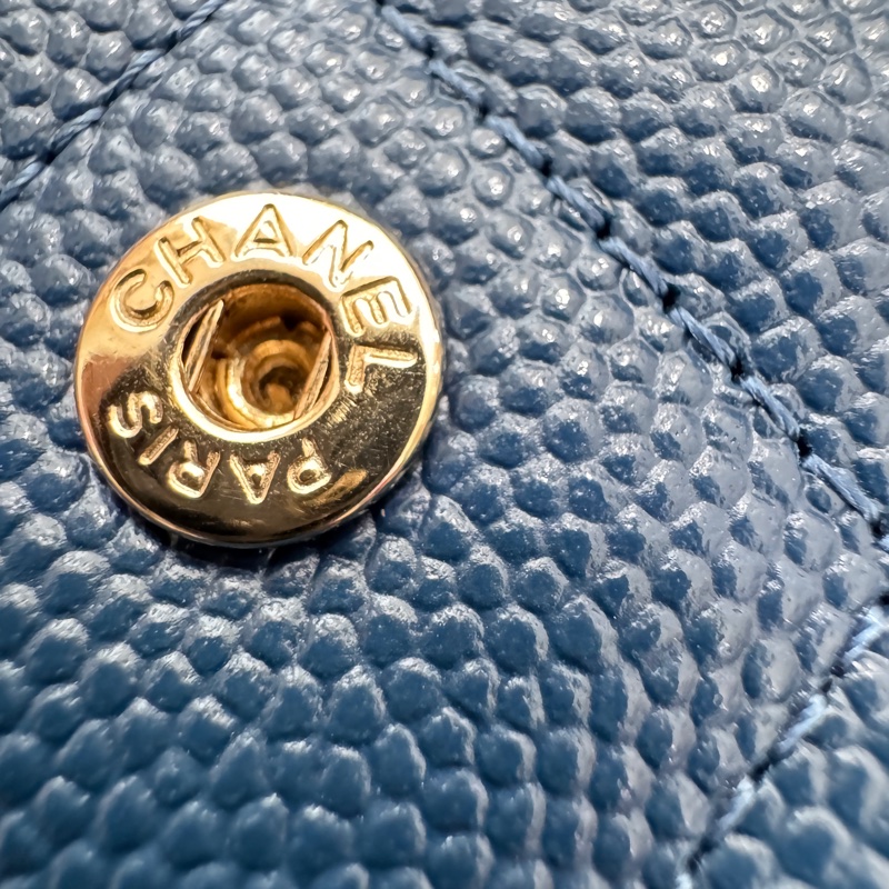 香奈兒 雙層藍色荔枝 金扣錢包 卡包 零錢包 極新品-16