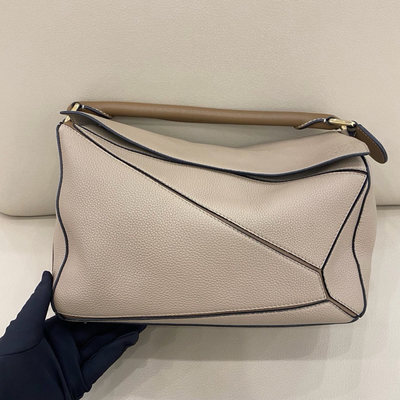 LOEWE羅意威 Puzzle幾何包 中號 沙色-1