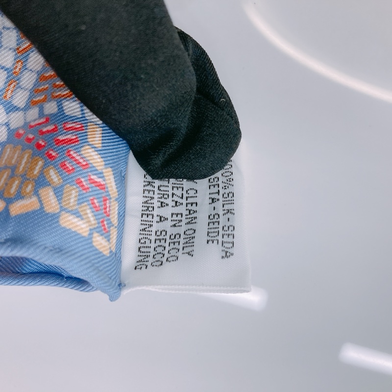 MS0581 HERMES 愛馬仕民族服飾衣服方型絲巾COSTUME DE FETE SCARF 90 X 90CM SILK-11