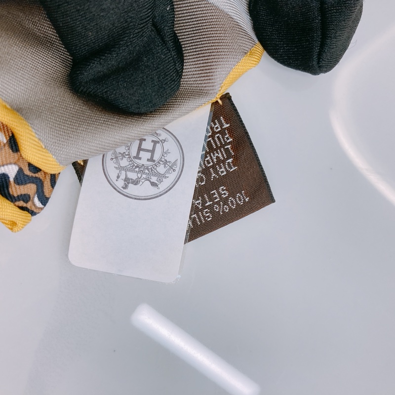 MS0582 HERMES 愛馬仕羅馬風格方形絲巾FLORA Y PLATA SCARF 90 X 90CM SILK-11