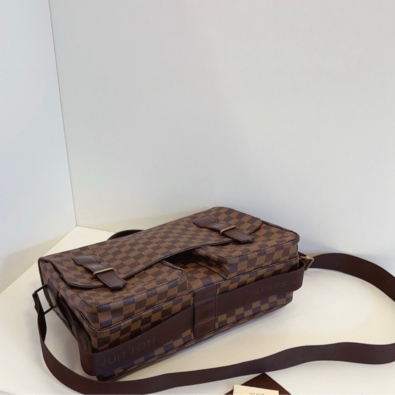 LV 路易威登 男士 棕棋盤 雙口袋 駱駝郵差公文包-3