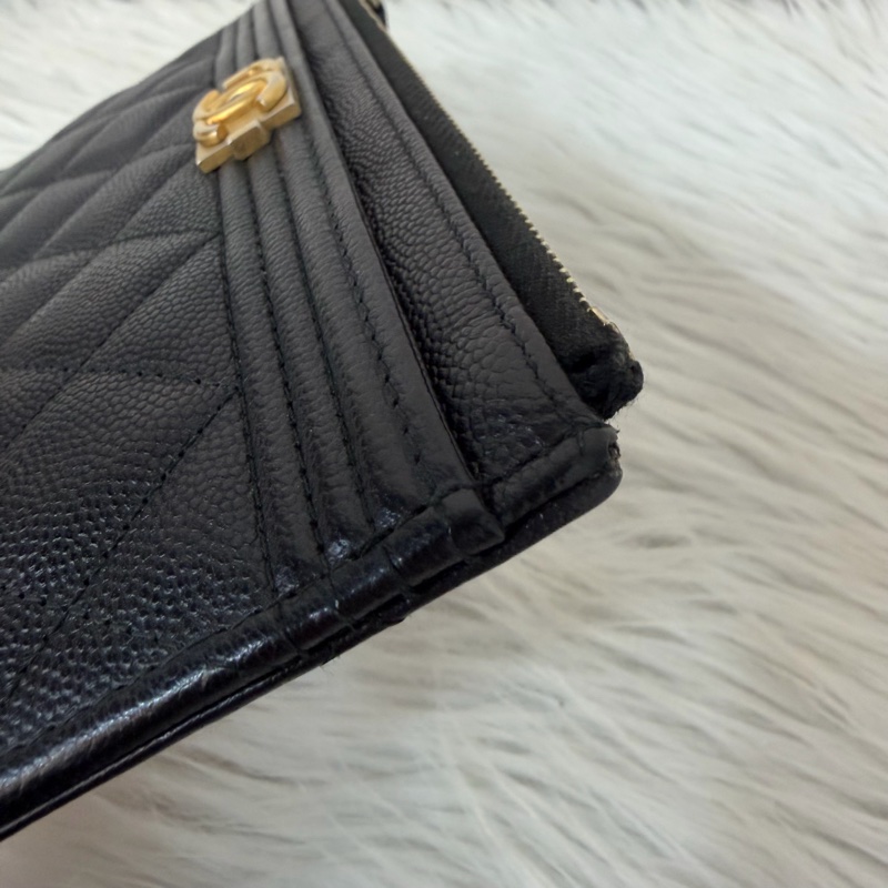 Chanel A81254 黑荔枝皮金釦boy長卡包-5