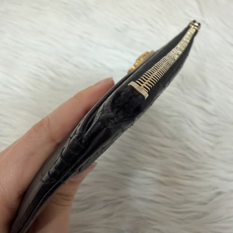 Chanel A81254 黑荔枝皮金釦boy長卡包-15