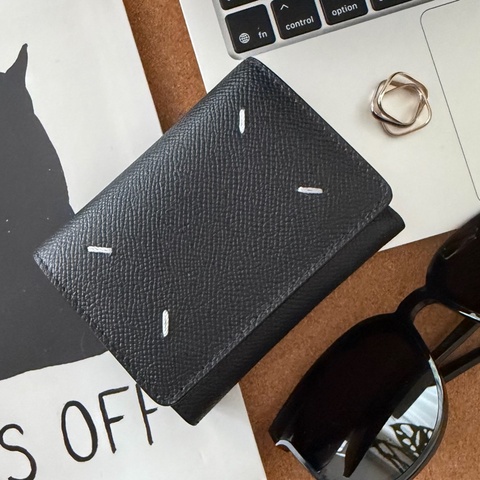 Maison Margiela 🌫️ Four stitches Wallet 皮夾 拉鍊零錢袋 (防刮十字紋）