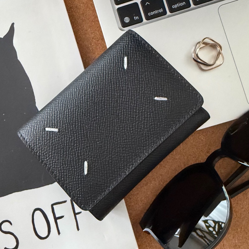 Maison Margiela 🌫️ Four stitches Wallet 皮夾 拉鍊零錢袋 (防刮壓紋）-0