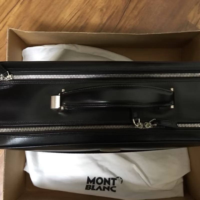 萬寶龍 Laptop Case with 2 Compartment 電腦包-2