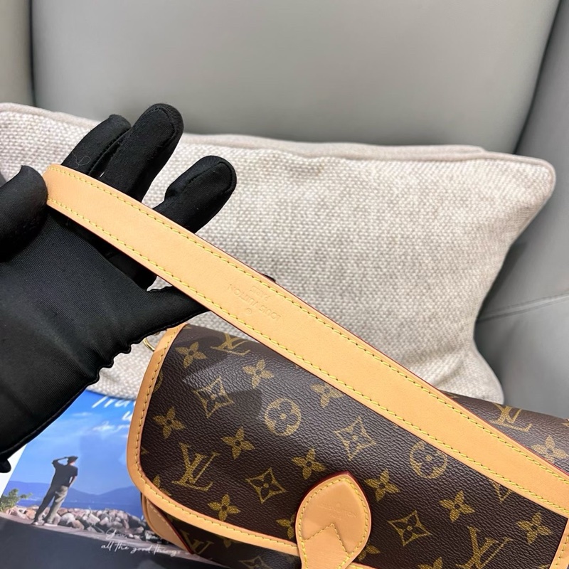 LV diane 法棍包黑色肩帶 芯片款-5