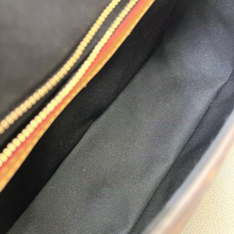 LV diane 法棍包黑色肩帶 芯片款-6