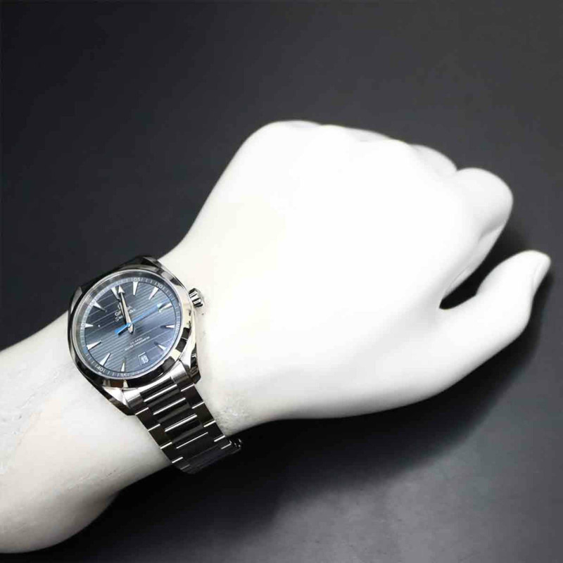 歐米茄海馬系列Aqua Terra同軸腕錶220 10 41 21 03 002 男士自動機械腕錶，帶藍色日期顯示-2