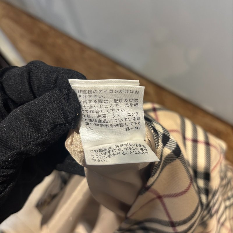 【美收精品】BURBERRY格紋短裙 5-3-3