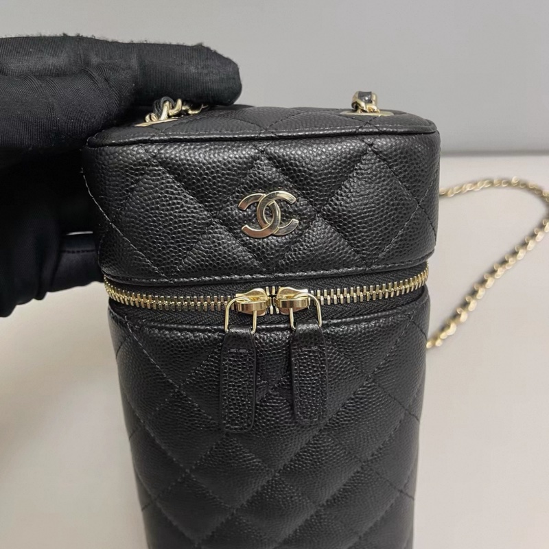 Chanel香奈兒 黑金牛皮荔枝紋手機包-5